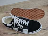 Buty Vans - rozmiar 40 (promocja!)