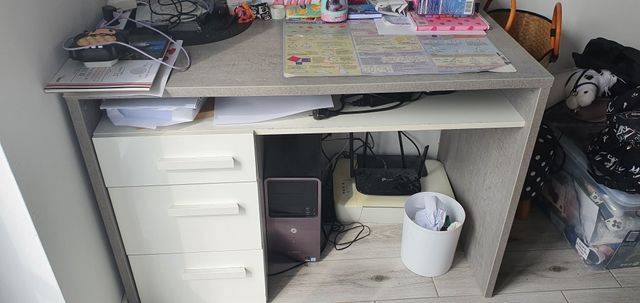 Biurko szkolne biało szare