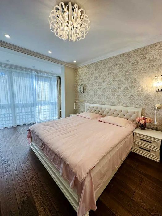 Продам квартиру Метрологічна вул., 109-А