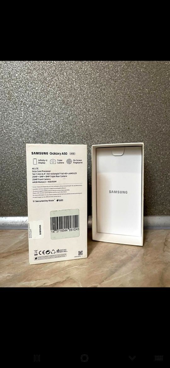 Моб. тел.:"SAMSUNG A50"стан нового.