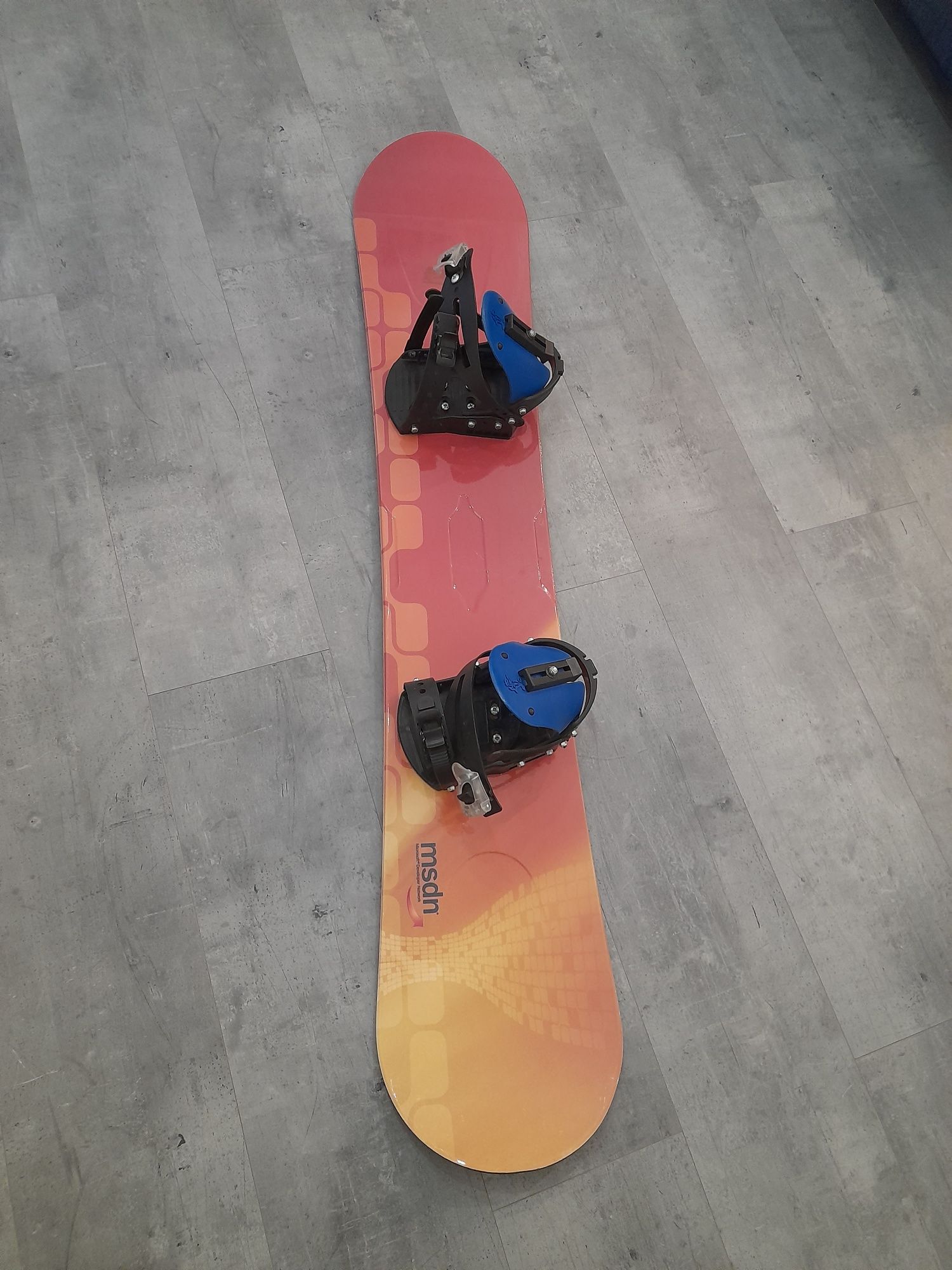 Deska snowboard snieg zima sport