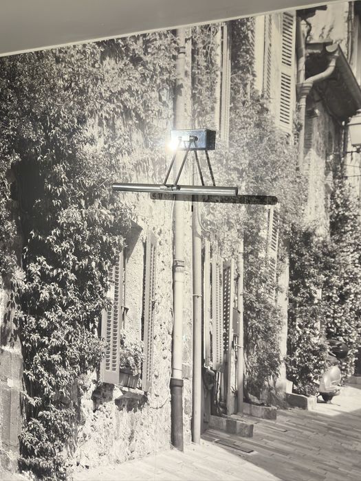 Lampka oswietlajaca obraz srebrna