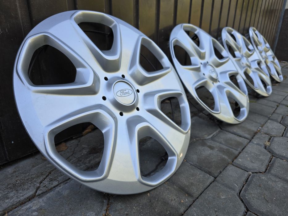 Oryginalne Kołpaki 15" Ford Fiesta 4x108 C B max Fusion Focus KA+