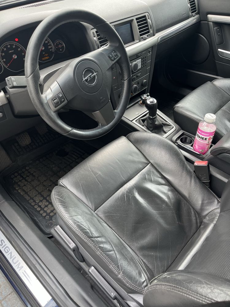 Opel Signum 2.0 T 225km