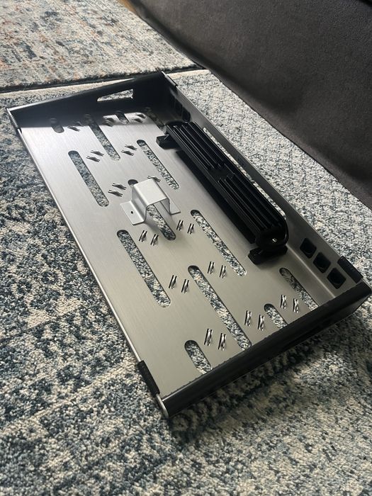 Fender Professional Pedal Board M