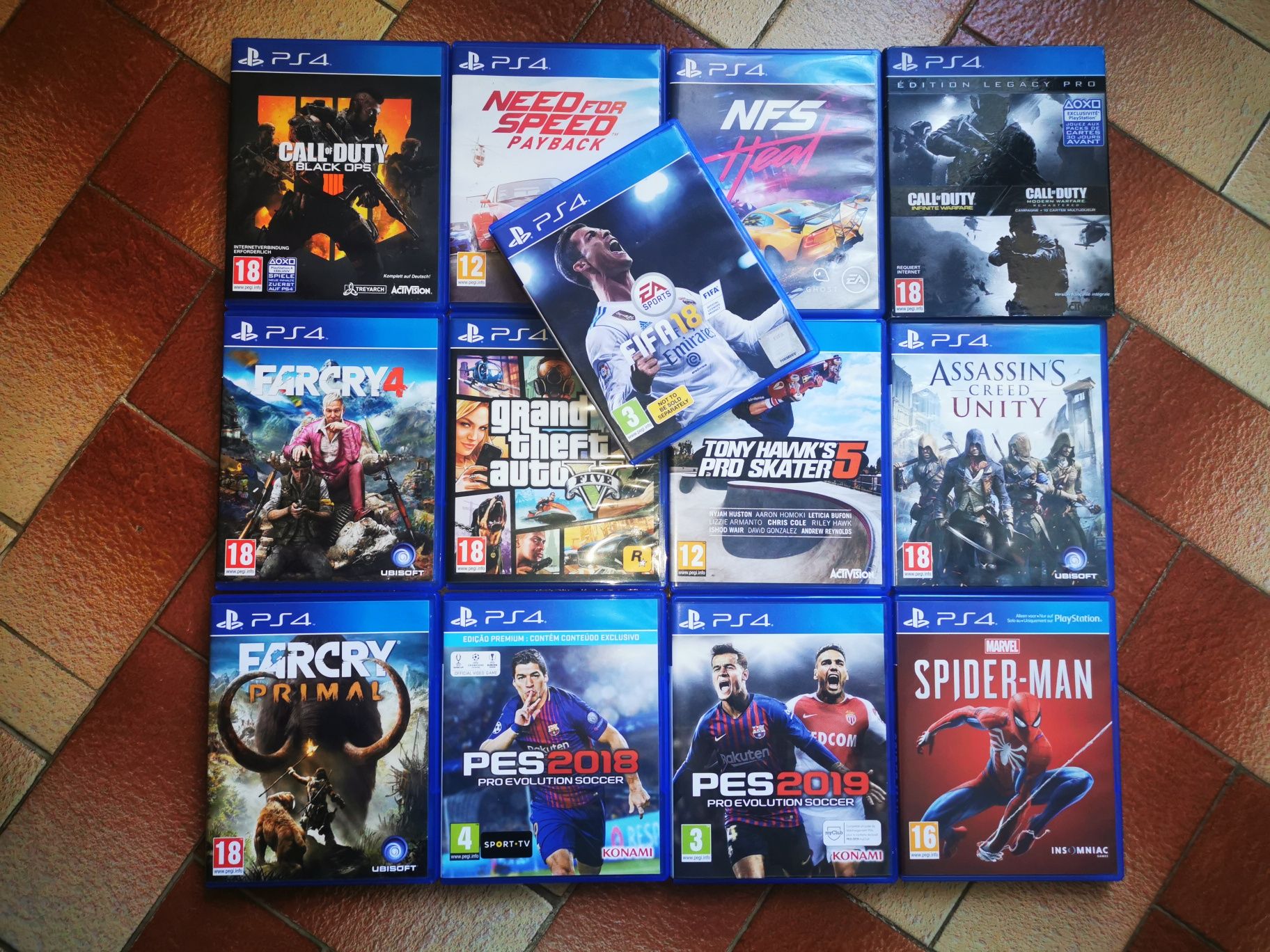 Ps4 Slim 1TB + 13 Jogos