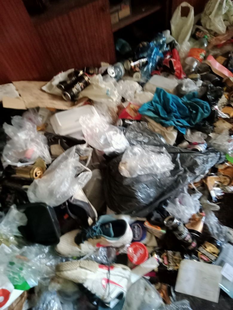 Opróżnianie Mieszkań Domów Wywóz Gabarytów Mebli Śmieci Przeprowadzki