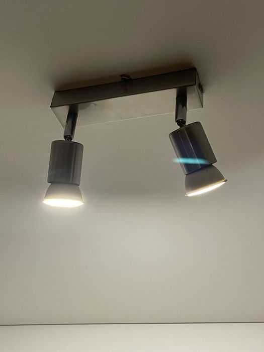 Candeeiro (apliques de tecto)