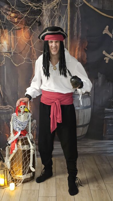 Карнавальний костюм "Пірат"