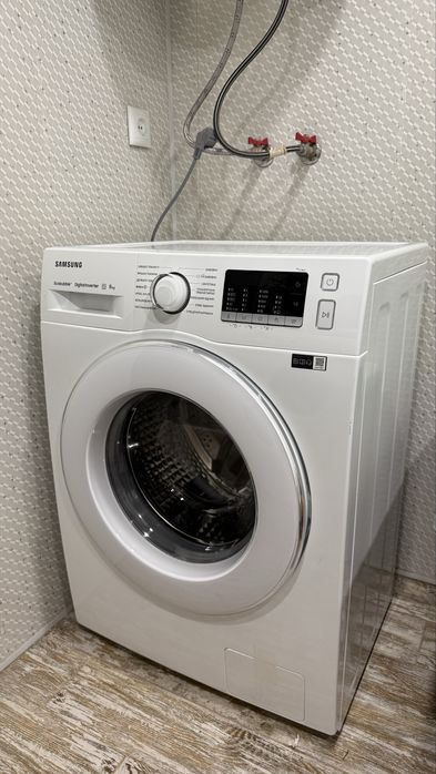 Стиральная машина Samsung WW80J52E0JW на 8 кг