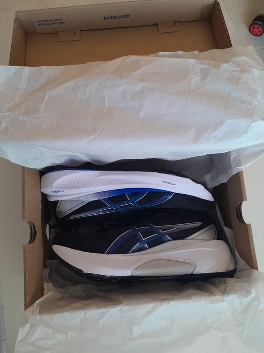 Sapatilhas Asics Kayano 30 - Tamanho 40.5
