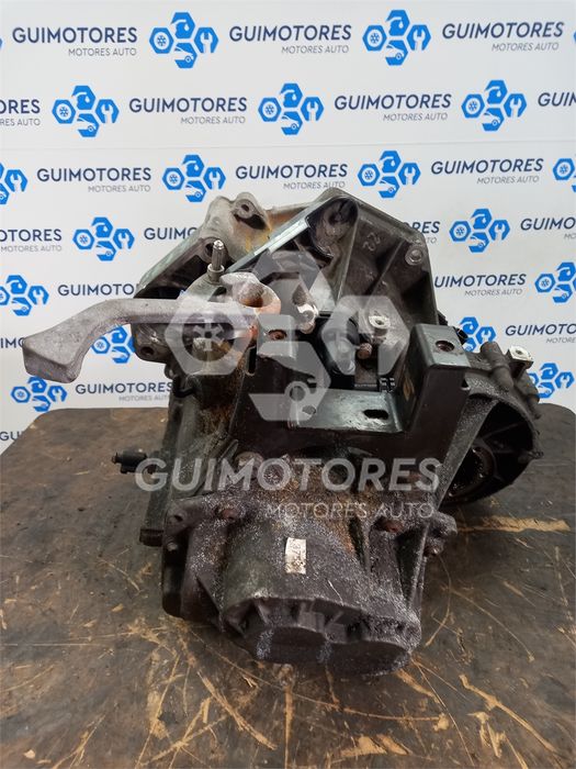 CAIXA VELOCIDADES SKODA RAPID 1.2TSFI 105CV, REF: NBU - MANUAL 5V