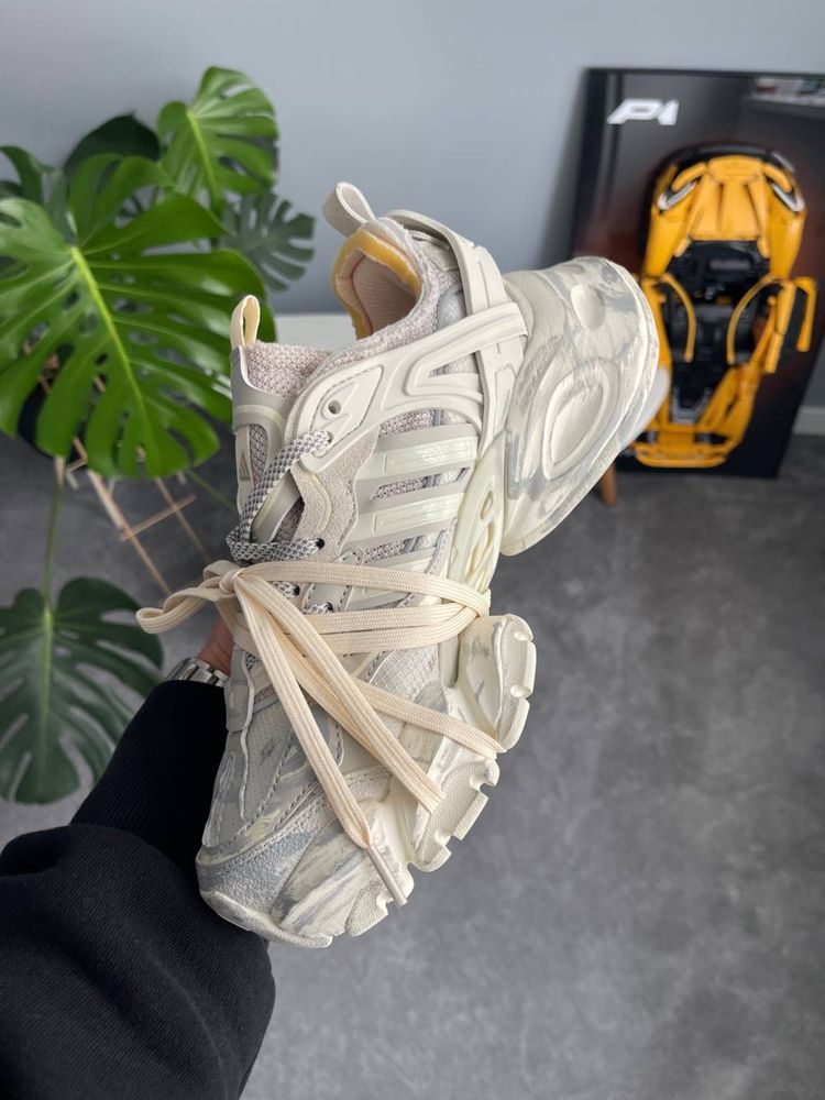 36-45 р кросівки Adidas XLG Runner Deluxe Wonder Beige