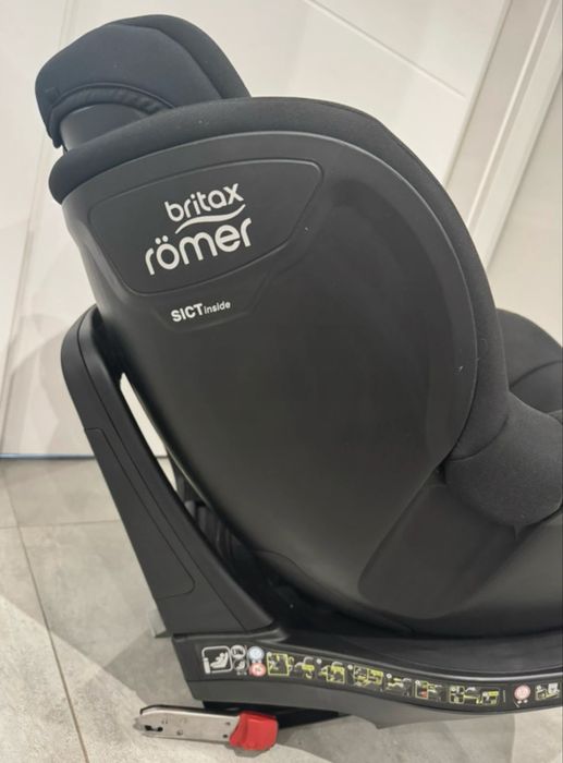 Fotelik samochodowy Britax Romer Dualfix M i-size