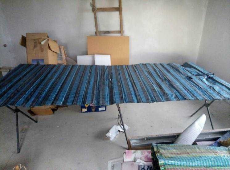Продам торговий СТІЛ для торгівлі на вулиці 3 м (можна каркас окремо)