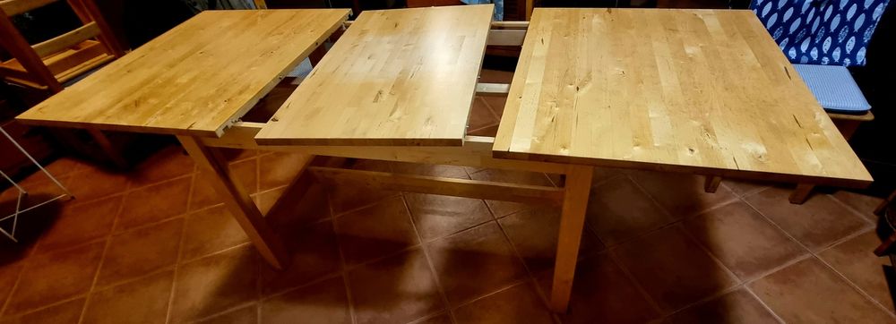 Mesa de jantar de Madeira para 6 até 12 pessoas