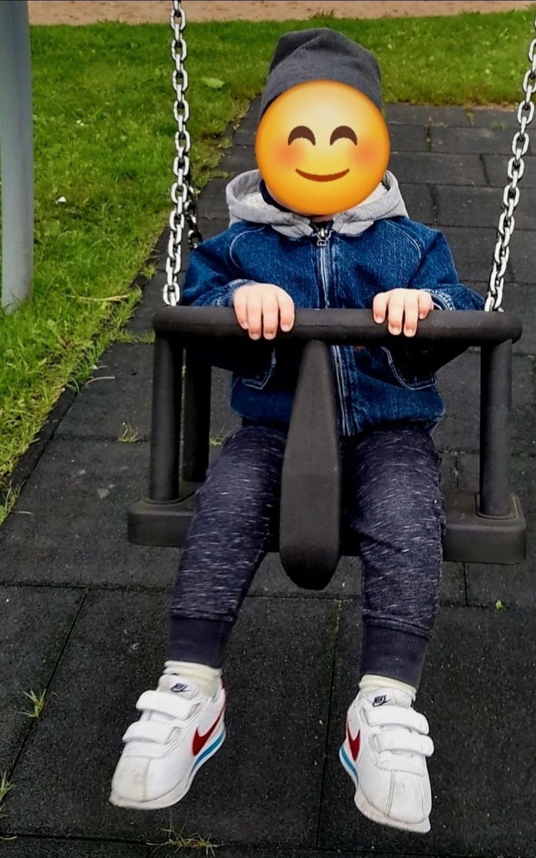 Jeansowa kurtka z futerkiem i kapturem Zara 92 18-24