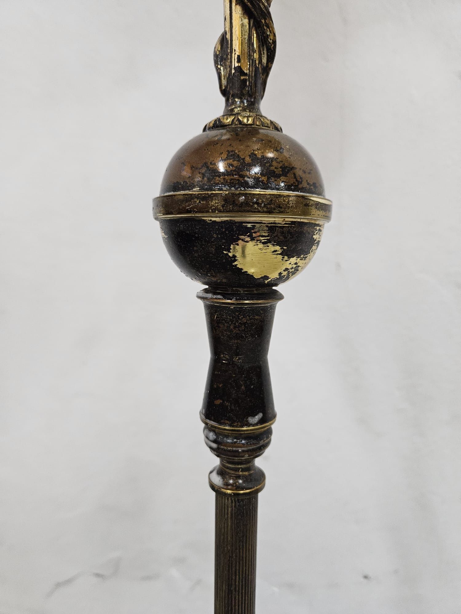 Lampa podłogowa z abażurem Francja