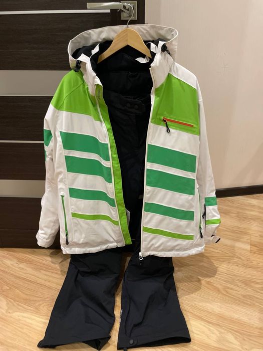 Продам лижний костюм  V3Tec