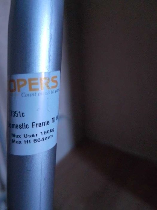 Ходунки для дорослих Coopers Domestic Medium з колесами (Англія)