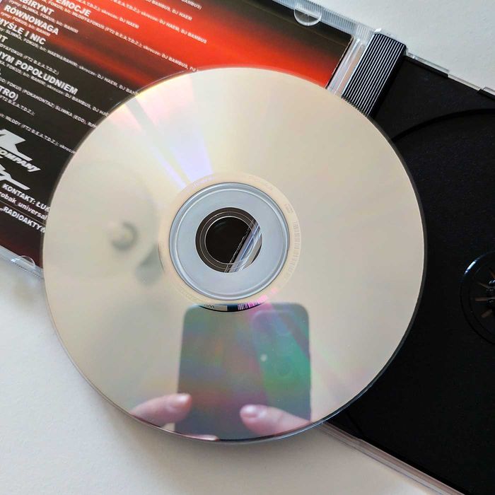 Pijani Powietrzem - Zawieszeni W Czasie I Przestrzeni (CD) 1 Wydanie
