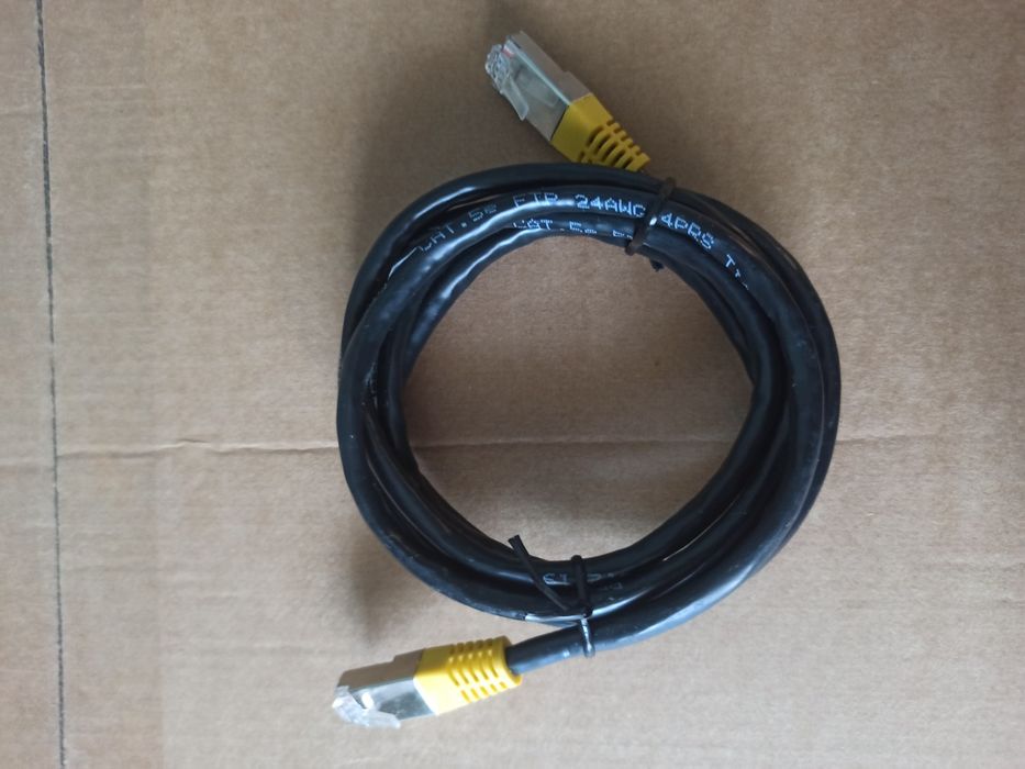 Cabos de rede (Ver descrição)