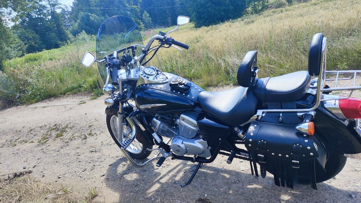 Honda shadow 125