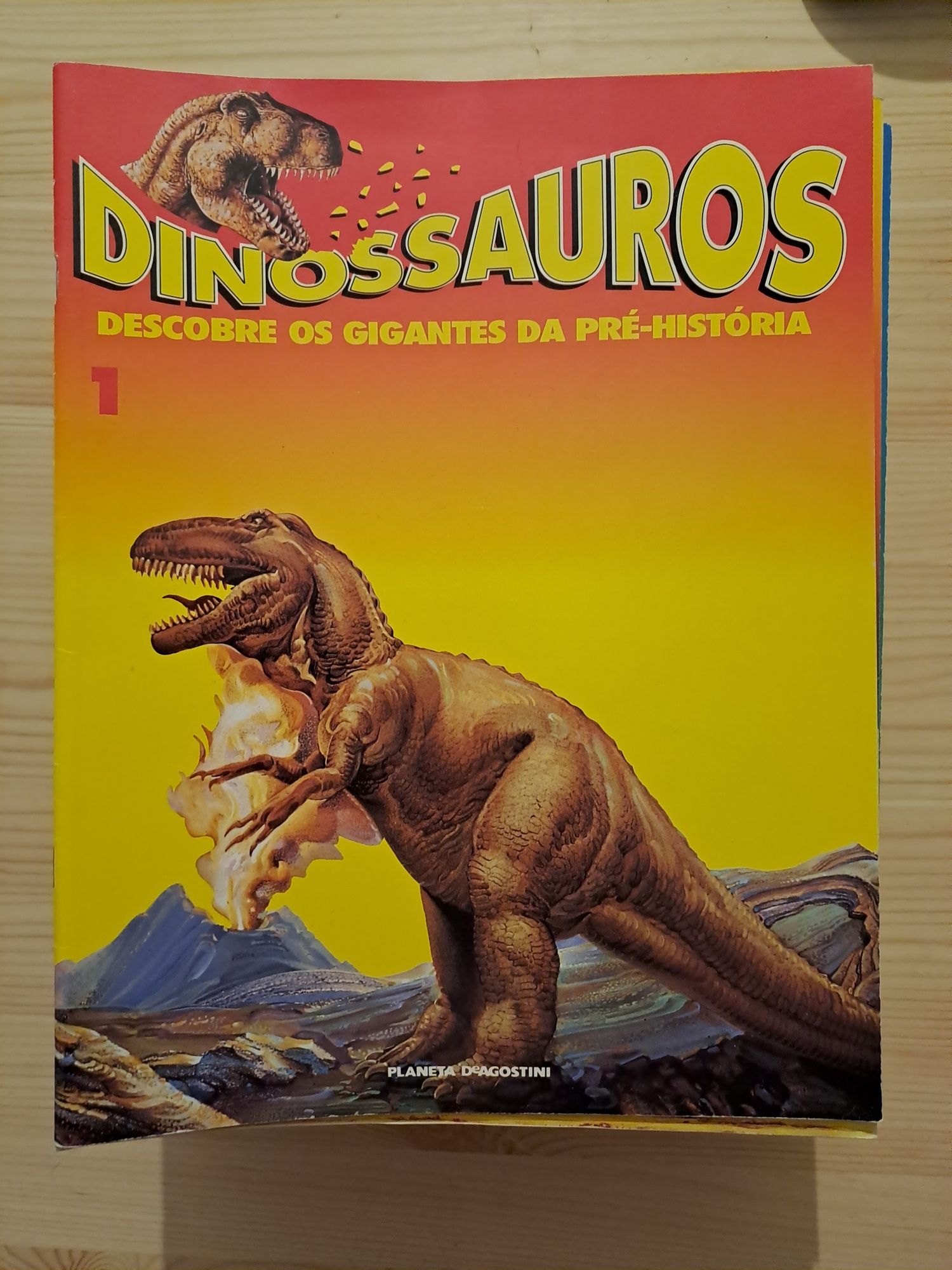 Dinossauros ( planeta D'agostini]
