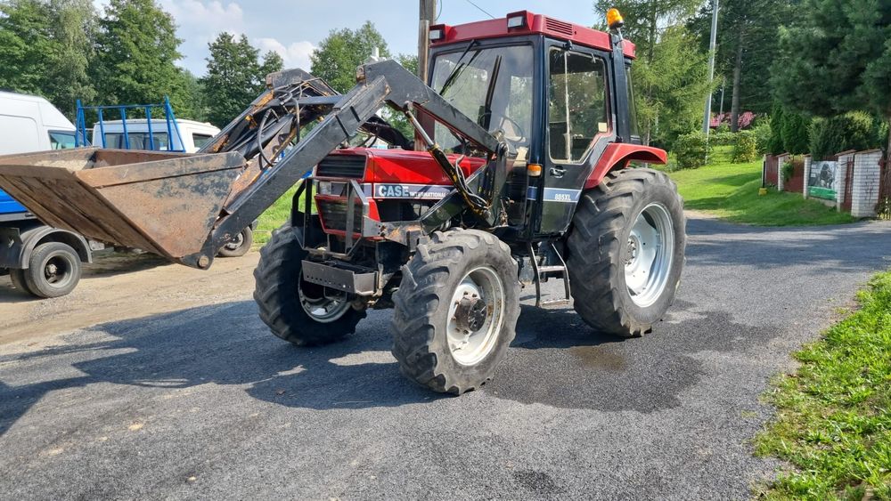 Ciągnik Case 885XL z Turem