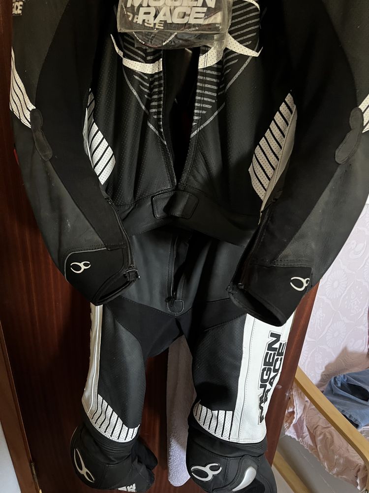 Fato motard mugan race