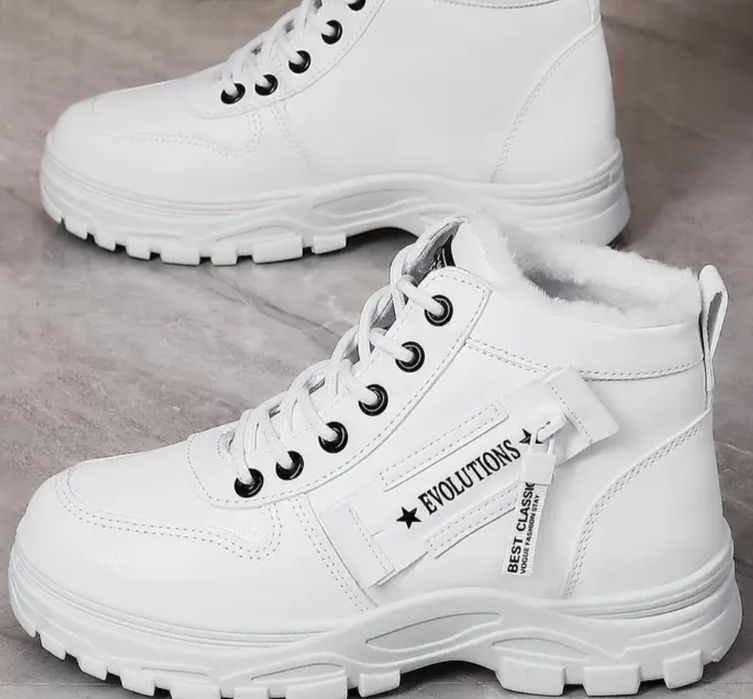 Zimowe ciepłe botki damskie 43,wkładka, wkładka 26cm.