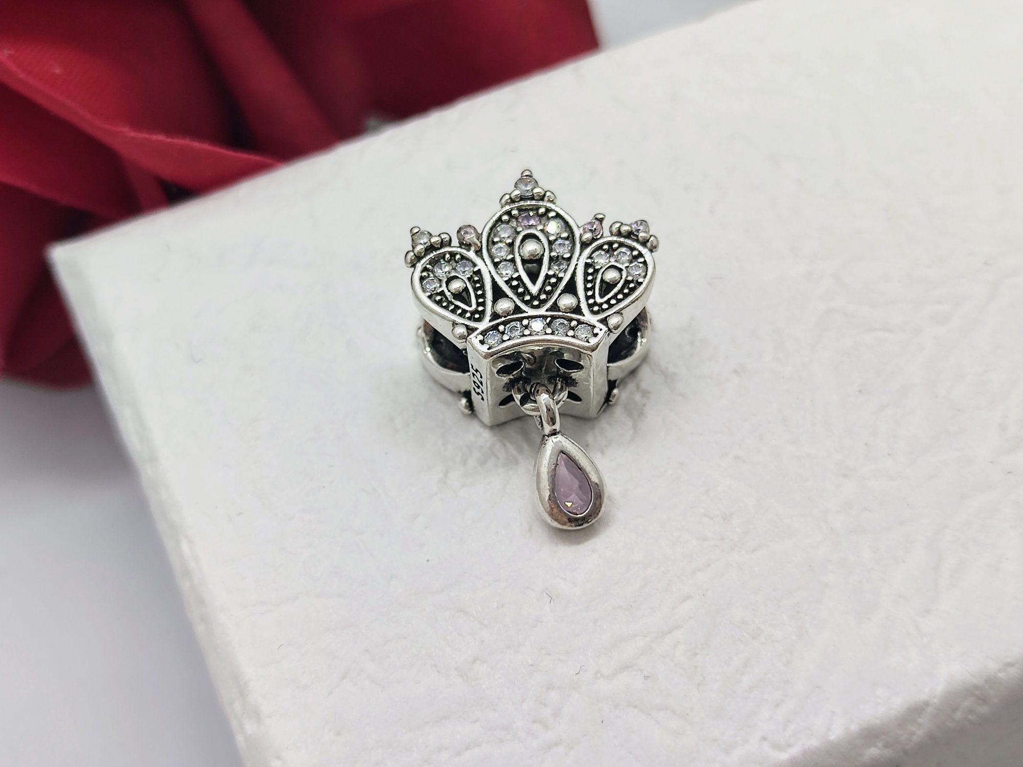 Dwustronny charm's korona kryształ S925