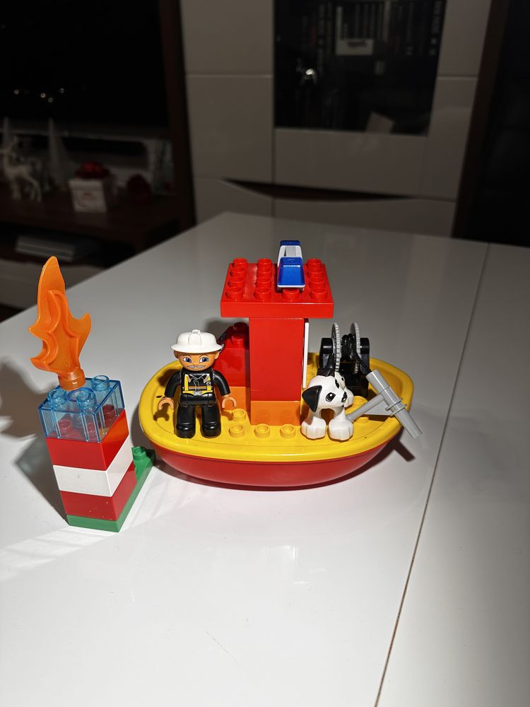 Lego duplo łódź strażacka 10591