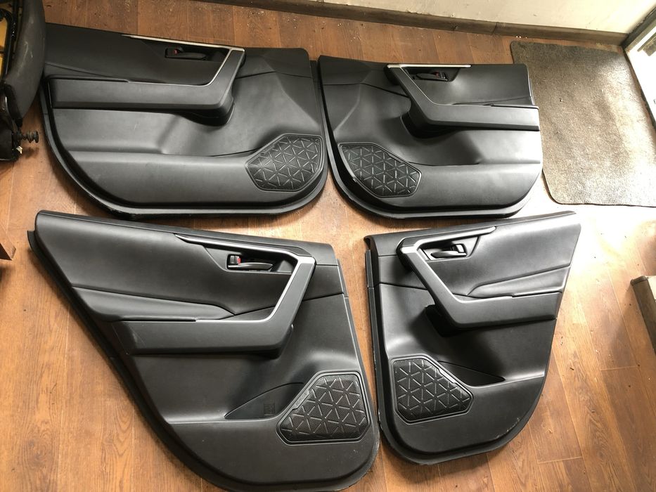 Toyota camry 55 usa , rav4 2019- , nissan rogue обшивка карта