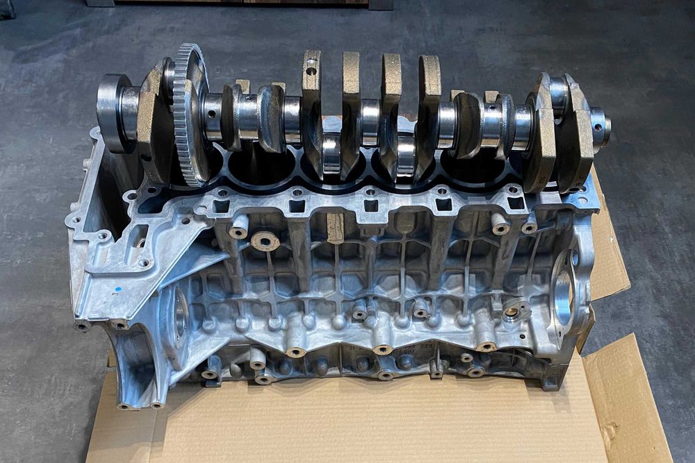 Zestaw Blok silnika + Wał korbowy BMW N52 N52B30 7 558 325, 7 541 970