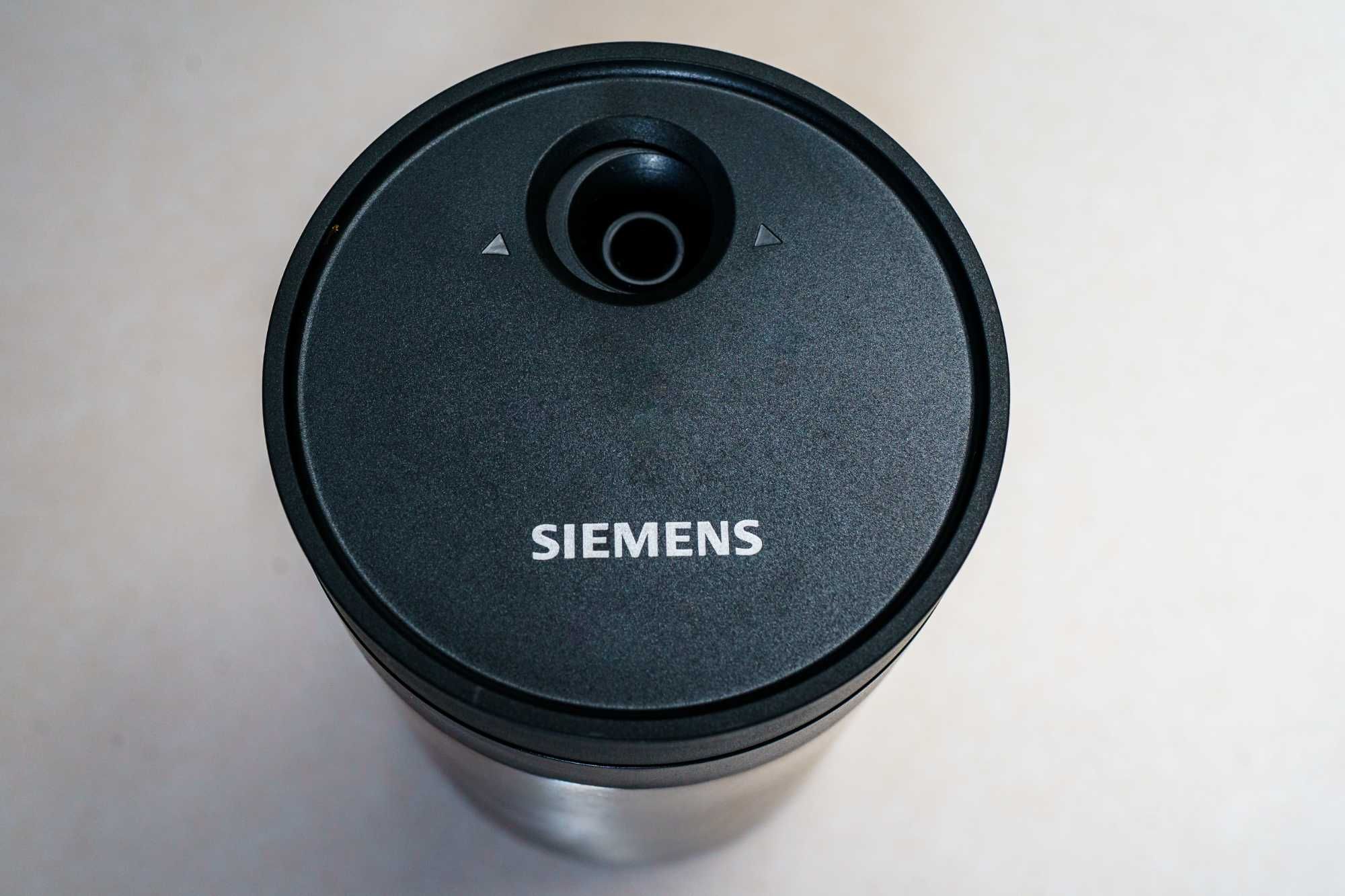 Siemens TZ80009N EQ.5 EQ.6 - pojemnik na mleko