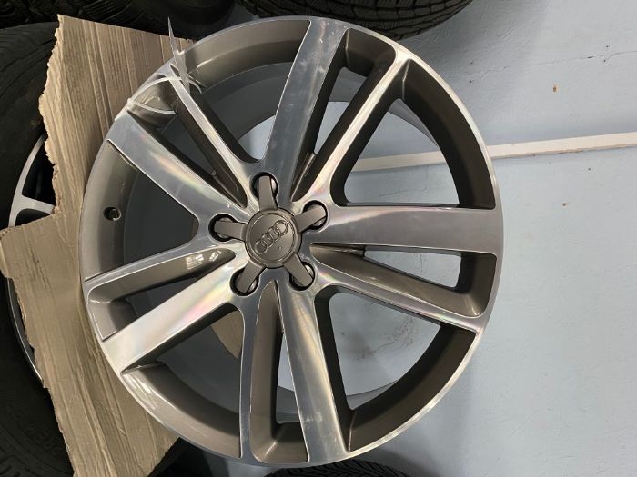 Диски Audi Q7 VW Touareg Porsche 5x130/R20/9J/ET60