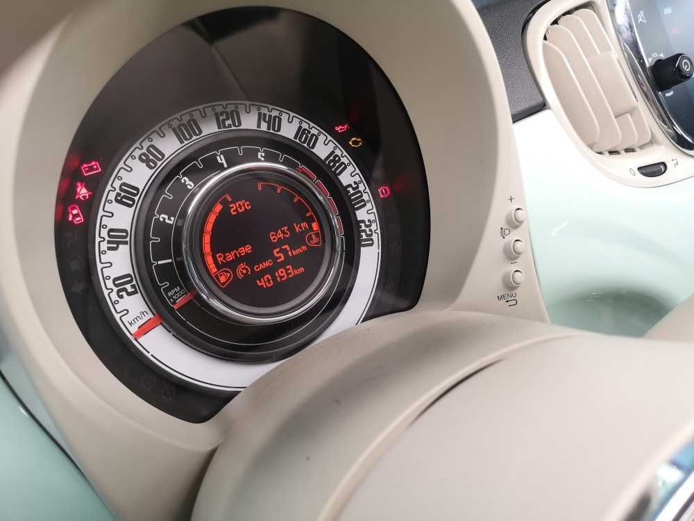 Fiat 500 Wymiana radia Nawigacja proxy programowanie Kamera Carplay