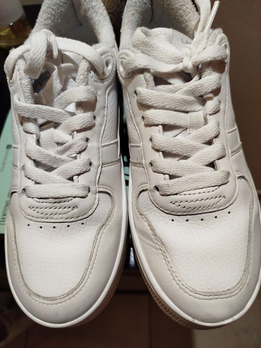 Vendo sapatilhas Lacoste