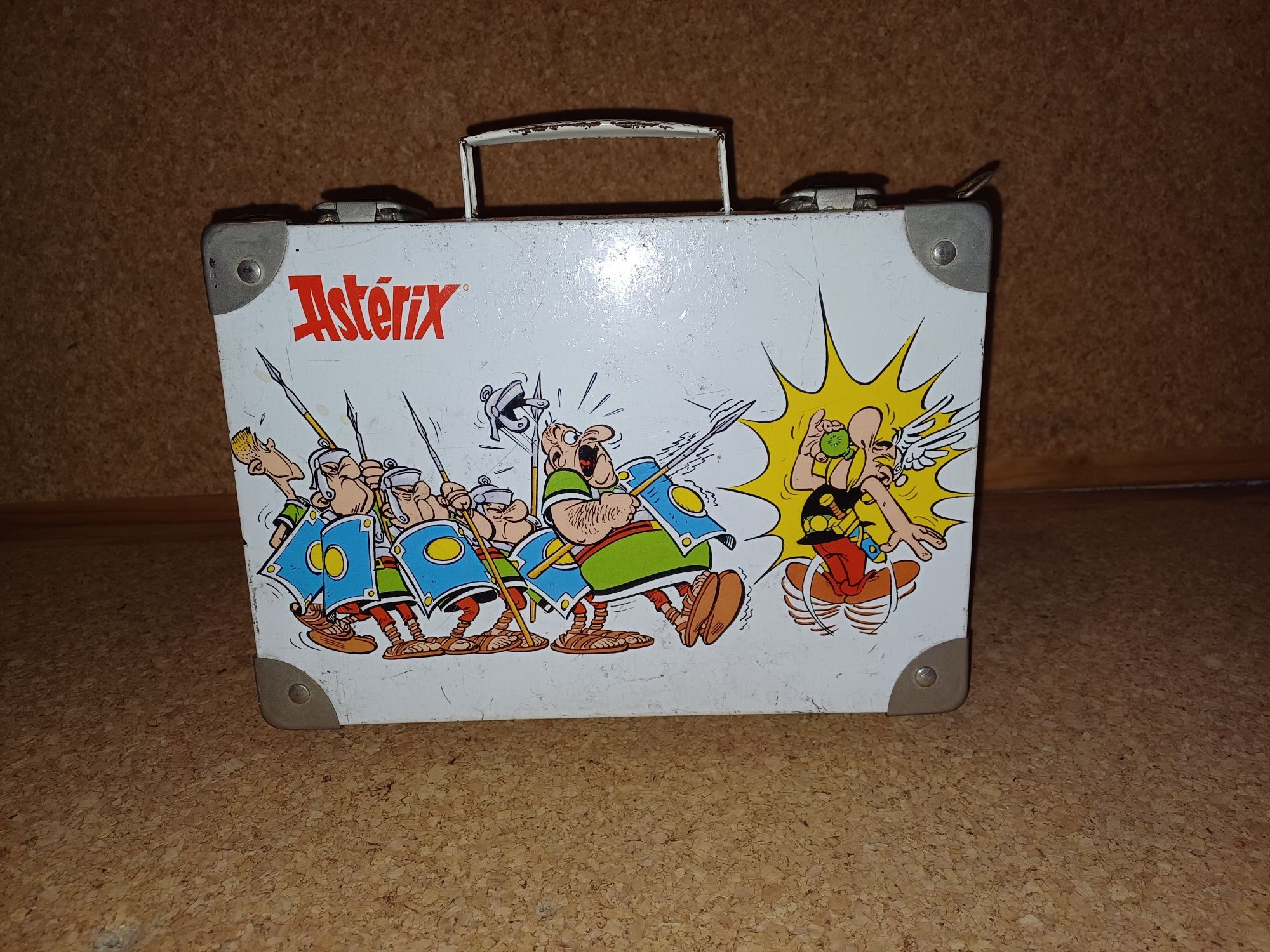 Mala lata antiga, ano 1985, Astérix, Obélix, Made França, Pierre Henry