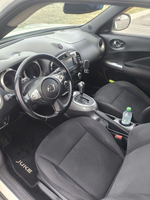 Продам Nissan Juke 1.6 turbo SV AWD 2011