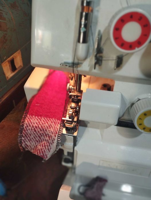 Оверлок 4 нит.Налаштоіаний механіком