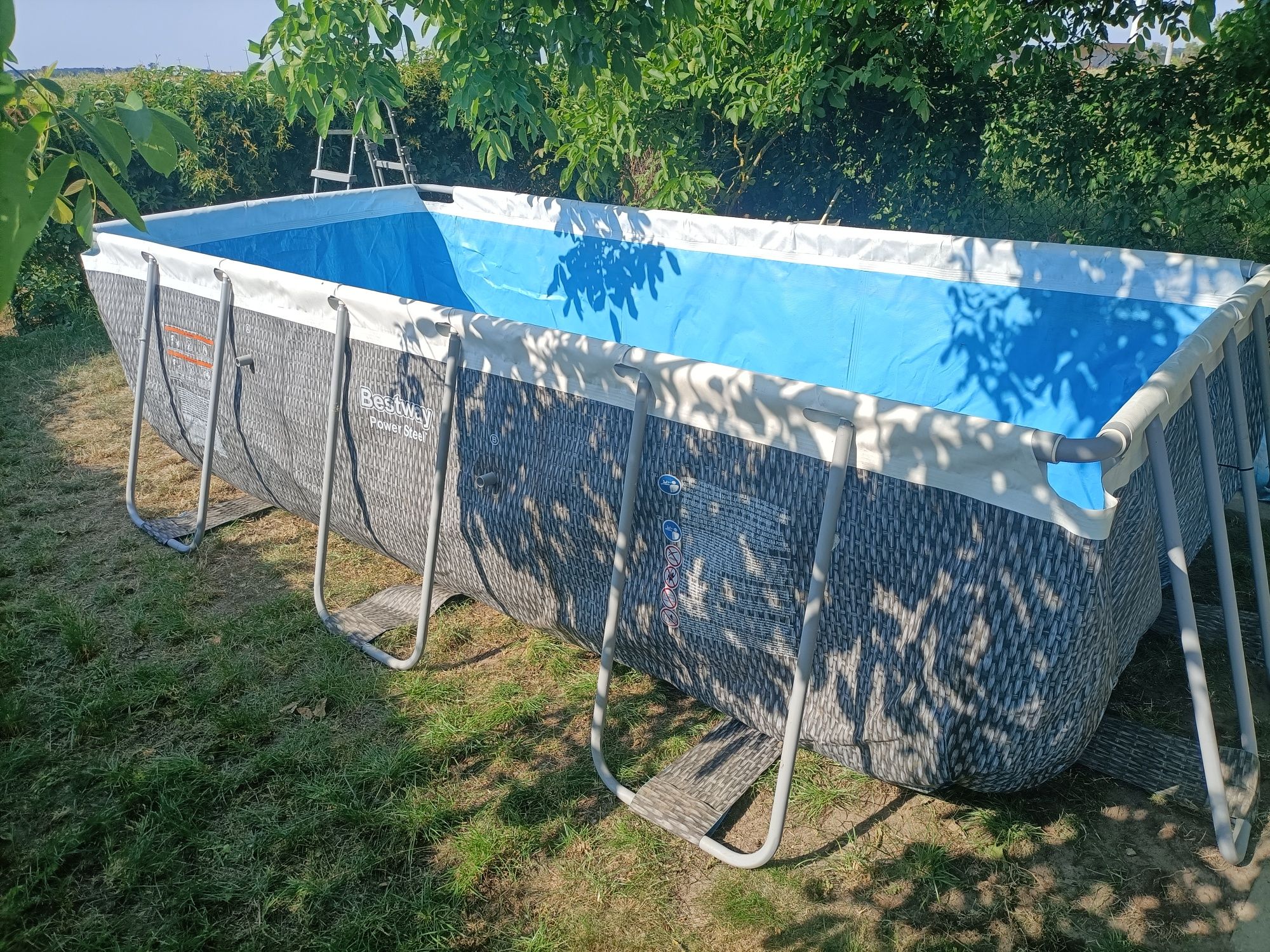 Basen Bestwey 4x2m