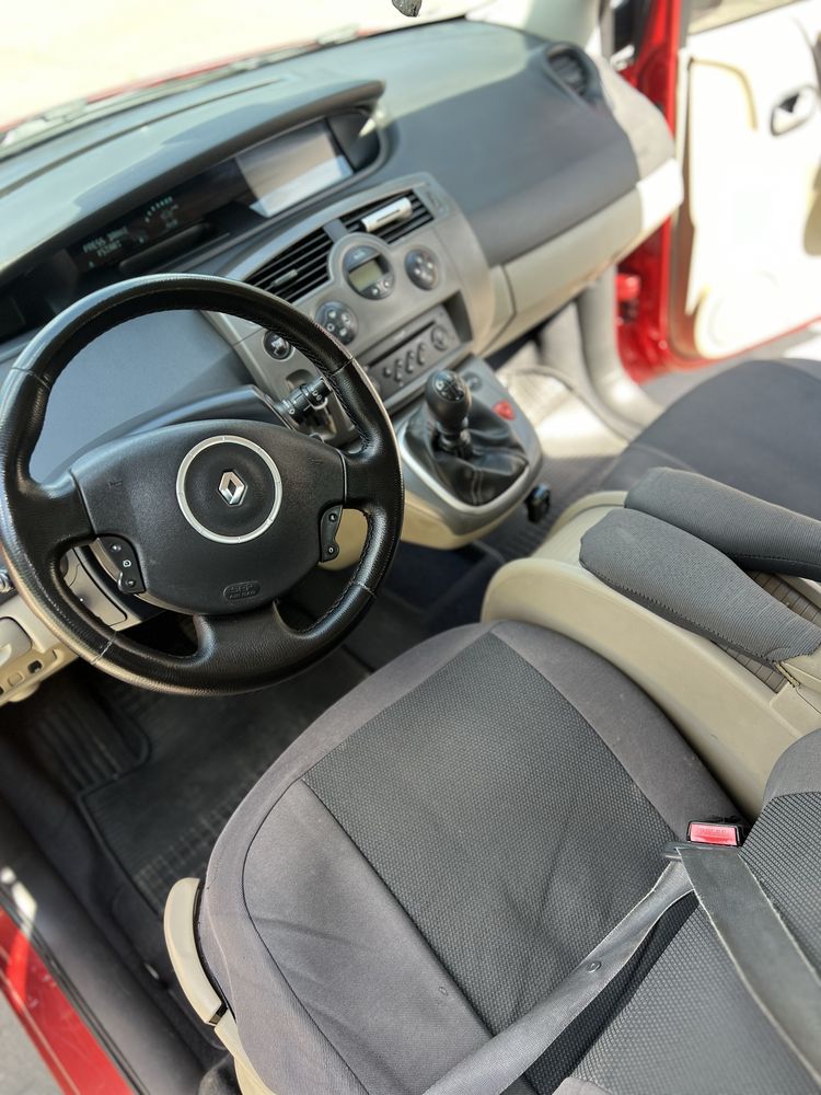 Автомобіль Renault Scenic 2007