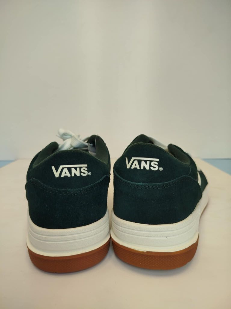 Buty firmy VANS Hylane