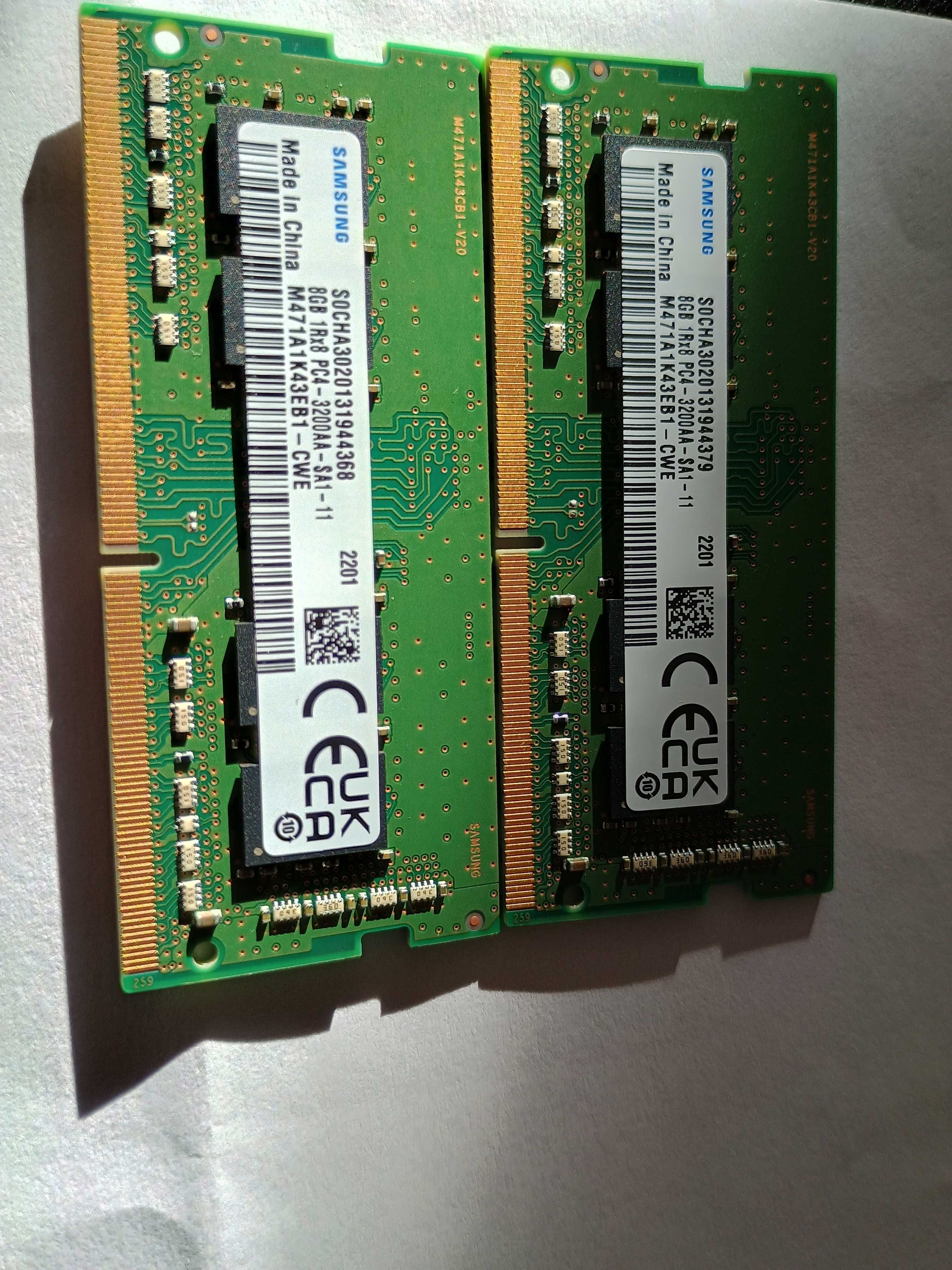 Pamięć 8 GB RAM do laptopa   DDR 4- firmy  Samsunga