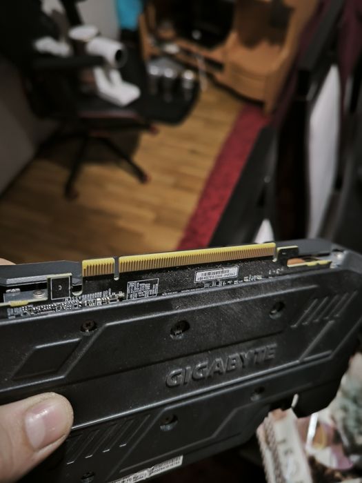 Placa gráfica NVIDIA GeForce GTX 1660 super