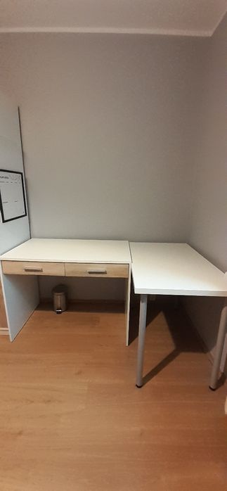 Komplet mebli młodzieżowych z łóżkiem i materacem