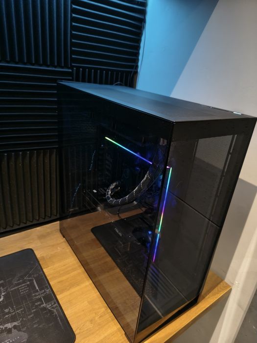 Komputer gamingowy Ryzen 7 7800x3D + RX 9070 + 32 GB RAM - gwarancja