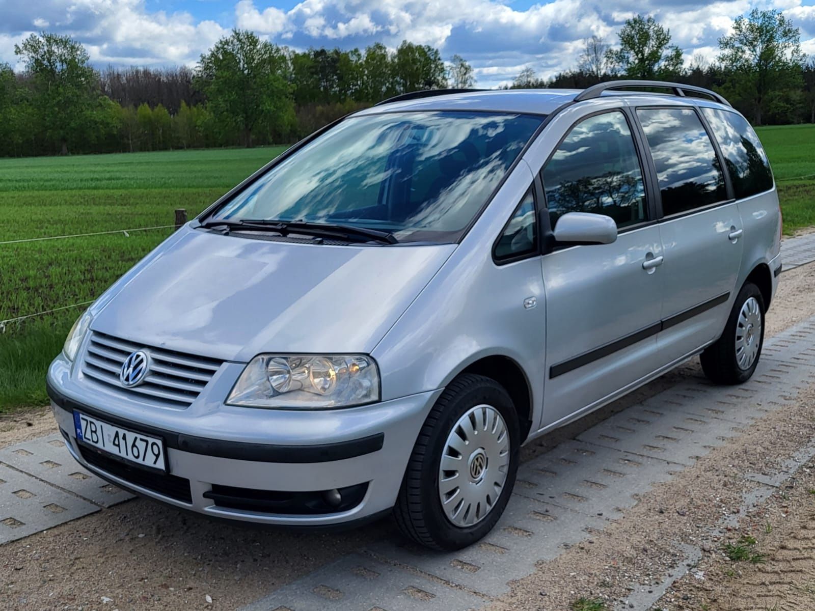 Volkswagen Sharan 1.8Turbo  (benzyna) *climatronic*duże radio*Automat*